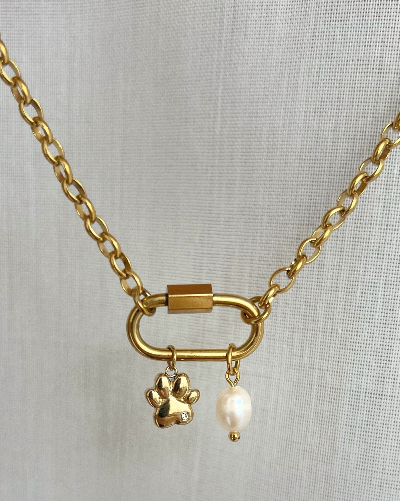 Charm Pfote mit Steinchen