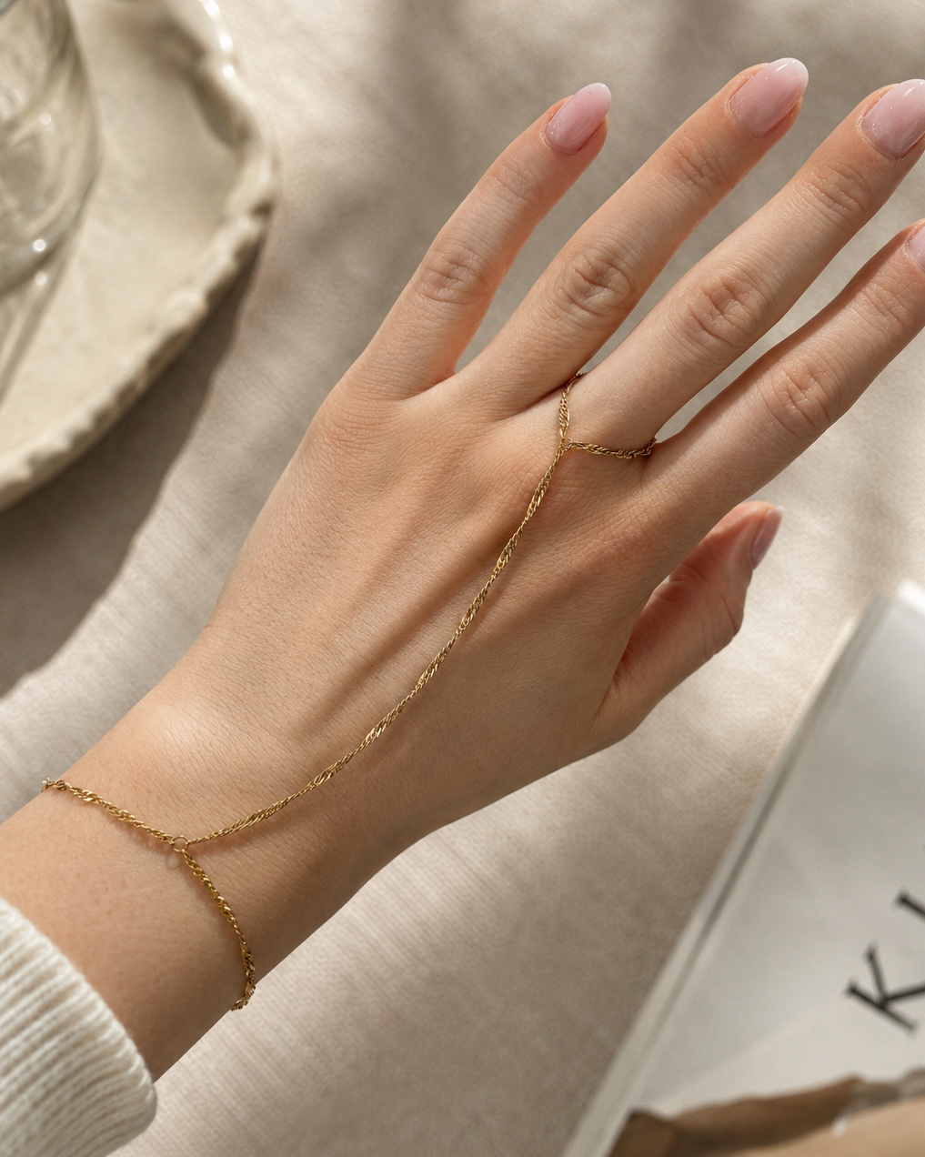 Handchain Formia